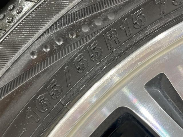 Ｎ－ＢＯＸカスタム Ｇ　ターボＳＳパッケージ　４ＷＤ　両側電動ドア　ＳＤナビ　バックカメラ　衝突軽減装置　禁煙車　シートヒーター　ＨＩＤヘッド　ＥＴＣ　クルコン　オートライト　オートエアコン　純正１５インチアルミ　Ｂｌｕｅｔｏｏｔｈ（64枚目）