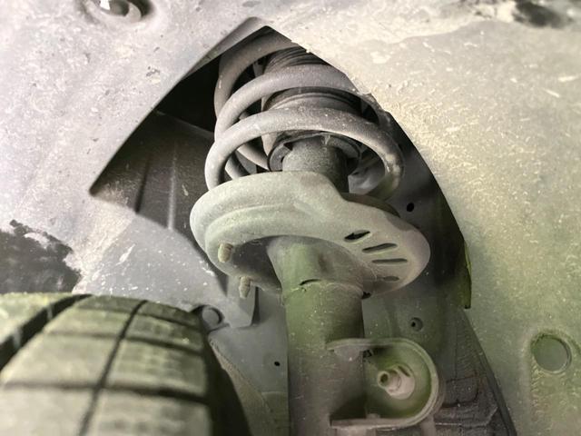 ヴェゼル e:HEV Z 4WD 純正ナビ バックカメラ 寒冷地仕様 衝突軽減 禁煙車 電動リアゲート ハーフレザーシート ドラレコ コーナーセンサー スマートキー LEDヘッド ビルトインETC 純正16インチアルミ(20枚目)