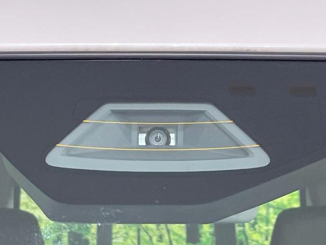 スペーシアカスタム ハイブリッドＸＳ　届出済未使用車　両側電動スライドドア　セーフティサポート　レーダークルーズ　コーナーセンサー　スマートキー　ＬＥＤヘッド　純正１５インチアルミ　車線逸脱警報　オートライト　オートエアコン（3枚目）