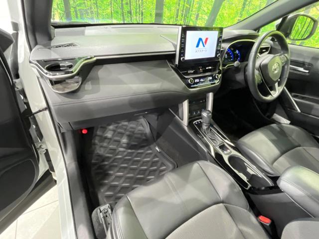 カローラクロス ハイブリッド　Ｚ　４ＷＤ　１０インチ純正ナビ　パノラマルーフ　フルエアロ　　全周囲カメラ　寒冷地仕様　衝突被害軽減　レーダークルーズ　禁煙車　電動リアゲート　パワーシート　ドラレコ　コーナーセンサー　スマートキー（49枚目）
