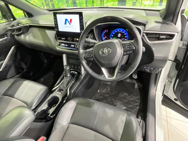 カローラクロス ハイブリッド　Ｚ　４ＷＤ　１０インチ純正ナビ　パノラマルーフ　フルエアロ　　全周囲カメラ　寒冷地仕様　衝突被害軽減　レーダークルーズ　禁煙車　電動リアゲート　パワーシート　ドラレコ　コーナーセンサー　スマートキー（50枚目）