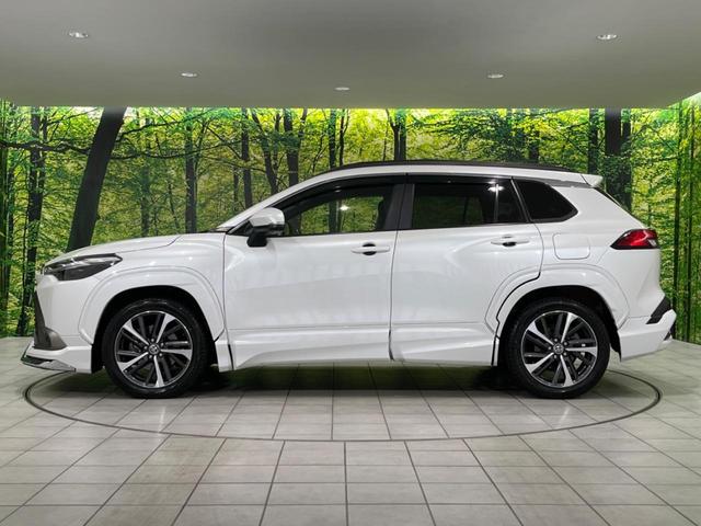 カローラクロス ハイブリッド　Ｚ　４ＷＤ　１０インチ純正ナビ　パノラマルーフ　フルエアロ　　全周囲カメラ　寒冷地仕様　衝突被害軽減　レーダークルーズ　禁煙車　電動リアゲート　パワーシート　ドラレコ　コーナーセンサー　スマートキー（60枚目）