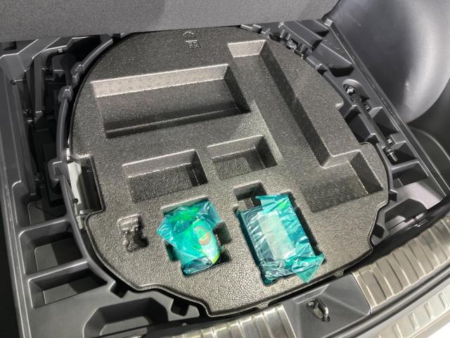 カローラクロス ハイブリッド　Ｚ　４ＷＤ　１０インチ純正ナビ　パノラマルーフ　フルエアロ　　全周囲カメラ　寒冷地仕様　衝突被害軽減　レーダークルーズ　禁煙車　電動リアゲート　パワーシート　ドラレコ　コーナーセンサー　スマートキー（69枚目）