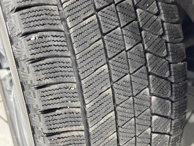 カローラクロス ハイブリッド　Ｚ　４ＷＤ　１０インチ純正ナビ　パノラマルーフ　フルエアロ　　全周囲カメラ　寒冷地仕様　衝突被害軽減　レーダークルーズ　禁煙車　電動リアゲート　パワーシート　ドラレコ　コーナーセンサー　スマートキー（80枚目）