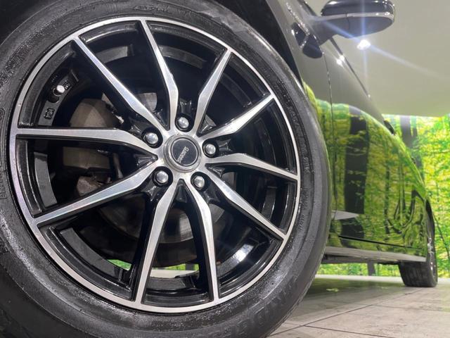 プリウス Ｓ　純正ＳＤナビ　バックカメラ　寒冷地仕様　衝突被害軽減システム　レーダークルーズ　禁煙車　ドラレコ　コーナーセンサー　スマートキー　ＬＥＤヘッド　ビルトインＥＴＣ　オートハイビーム　車線逸脱警報（14枚目）