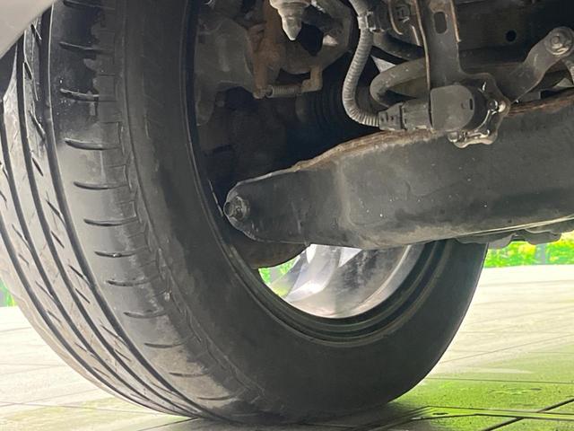 プリウス Ｓ　純正ＳＤナビ　バックカメラ　寒冷地仕様　衝突被害軽減システム　レーダークルーズ　禁煙車　ドラレコ　コーナーセンサー　スマートキー　ＬＥＤヘッド　ビルトインＥＴＣ　オートハイビーム　車線逸脱警報（21枚目）