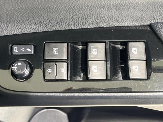 プリウス Ｓ　純正ＳＤナビ　バックカメラ　寒冷地仕様　衝突被害軽減システム　レーダークルーズ　禁煙車　ドラレコ　コーナーセンサー　スマートキー　ＬＥＤヘッド　ビルトインＥＴＣ　オートハイビーム　車線逸脱警報（46枚目）