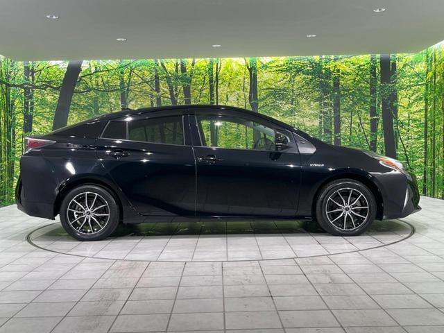 プリウス Ｓ　純正ＳＤナビ　バックカメラ　寒冷地仕様　衝突被害軽減システム　レーダークルーズ　禁煙車　ドラレコ　コーナーセンサー　スマートキー　ＬＥＤヘッド　ビルトインＥＴＣ　オートハイビーム　車線逸脱警報（56枚目）