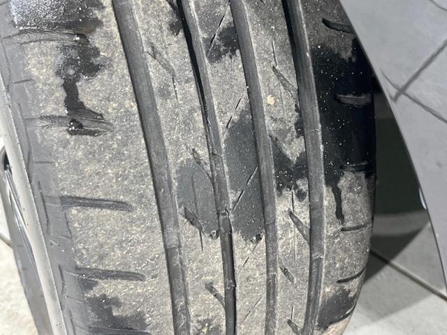 プリウス Ｓ　純正ＳＤナビ　バックカメラ　寒冷地仕様　衝突被害軽減システム　レーダークルーズ　禁煙車　ドラレコ　コーナーセンサー　スマートキー　ＬＥＤヘッド　ビルトインＥＴＣ　オートハイビーム　車線逸脱警報（64枚目）