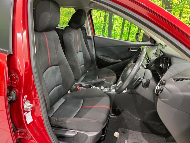 デミオ ＸＤツーリング　４ＷＤ　ディーゼル　メーカーオプションナビ　バックカメラ　禁煙車　ドラレコ　スマートキー　ＬＥＤヘッド　ＥＴＣ　純正１６インチアルミ　オートライト　Ｂｌｕｅｔｏｏｔｈ　ＣＤ　ＤＶＤ再生　地デジ（9枚目）