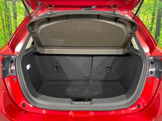 デミオ ＸＤツーリング　４ＷＤ　ディーゼル　メーカーオプションナビ　バックカメラ　禁煙車　ドラレコ　スマートキー　ＬＥＤヘッド　ＥＴＣ　純正１６インチアルミ　オートライト　Ｂｌｕｅｔｏｏｔｈ　ＣＤ　ＤＶＤ再生　地デジ（11枚目）