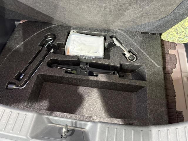 デミオ ＸＤツーリング　４ＷＤ　ディーゼル　メーカーオプションナビ　バックカメラ　禁煙車　ドラレコ　スマートキー　ＬＥＤヘッド　ＥＴＣ　純正１６インチアルミ　オートライト　Ｂｌｕｅｔｏｏｔｈ　ＣＤ　ＤＶＤ再生　地デジ（57枚目）