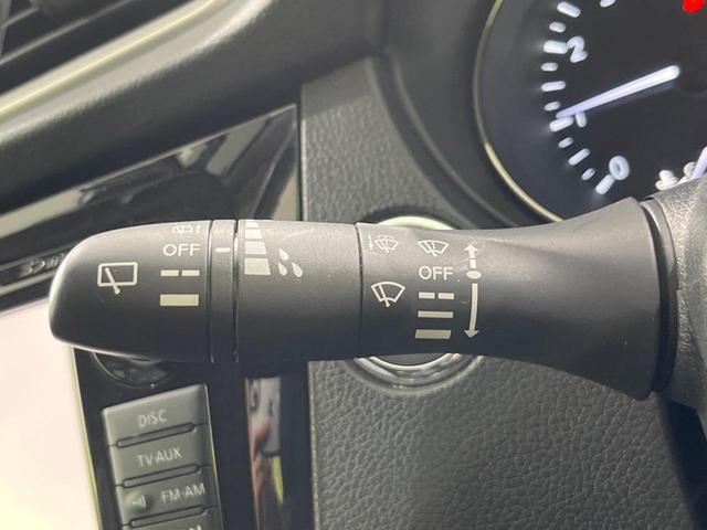 エクストレイル ２０Ｘｔｔ　エマージェンシーブレーキパッケージ　４ＷＤ　エマージェンシーブレーキ　全周囲カメラ　カプロンシート　ドラレコ　スマートキー　ＬＥＤ　クルコン　純正１８インチアルミ　オートライト　オートエアコン　Ｂｌｕｅｔｏｏｔｈ　ＣＤ　ＤＶＤ再生（30枚目）