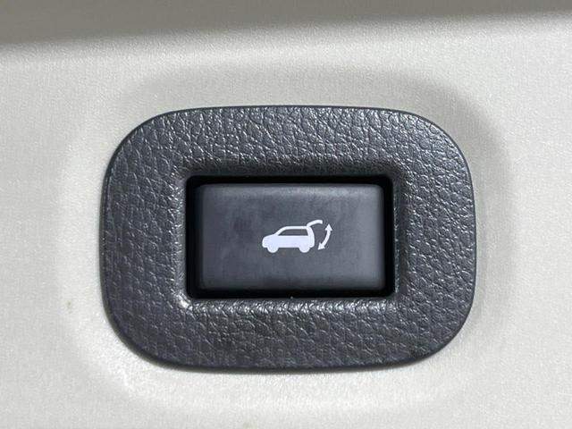 エクストレイル ２０Ｘｔｔ　エマージェンシーブレーキパッケージ　４ＷＤ　エマージェンシーブレーキ　全周囲カメラ　カプロンシート　ドラレコ　スマートキー　ＬＥＤ　クルコン　純正１８インチアルミ　オートライト　オートエアコン　Ｂｌｕｅｔｏｏｔｈ　ＣＤ　ＤＶＤ再生（63枚目）