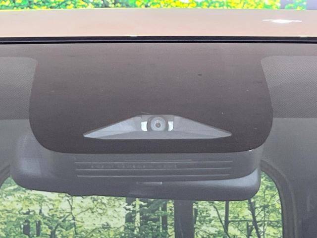 シエンタ ハイブリッドZ 両側電動ドア 純正ナビ付き10.5型DA 全周囲カメラ 寒冷地 100V電源 セーフティセンス レーダークルーズ 禁煙車 コーナーセンサー スマートキー LEDヘッド ETC2.0 オートハイビーム(26枚目)