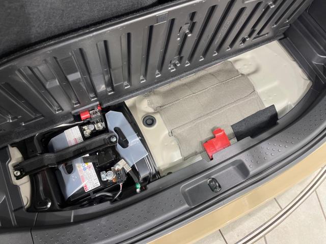 シエンタ ハイブリッドZ 両側電動ドア 純正ナビ付き10.5型DA 全周囲カメラ 寒冷地 100V電源 セーフティセンス レーダークルーズ 禁煙車 コーナーセンサー スマートキー LEDヘッド ETC2.0 オートハイビーム(46枚目)