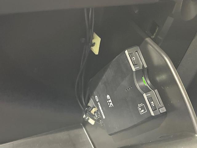 ＣＸ－８ ＸＤプロアクティブ　Ｓパッケージ　フリップダウンモニター　全周囲カメラ　ターボ　衝突被害軽減システム　ディーゼル　レーダークルーズ　禁煙車　電動リアゲート　レザーシート　前席シートエアコン　ドラレコ　コーナーセンサー　スマートキー（28枚目）