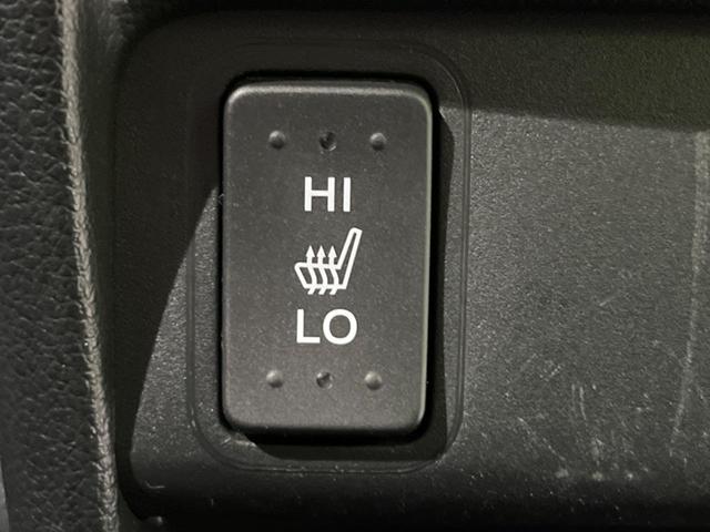 Ｎ－ＢＯＸ Ｇ・ターボＬパッケージ　ターボ　両側電動ドア　純正ＳＤナビ　フロント・バックカメラ　衝突被害軽減システム　禁煙車　ハーフレザーシート　スマートキー　ＨＩＤヘッド　ＥＴＣ　クルコン　純正１５インチアルミ　オートライト（6枚目）