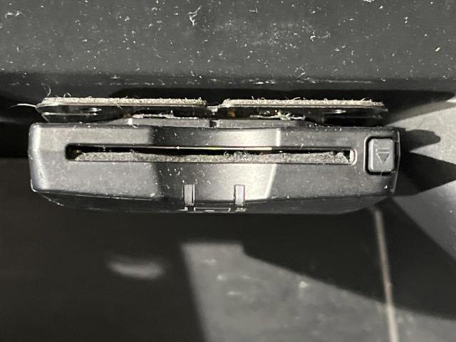 Ｎ－ＢＯＸ Ｇ・ターボＬパッケージ　ターボ　両側電動ドア　純正ＳＤナビ　フロント・バックカメラ　衝突被害軽減システム　禁煙車　ハーフレザーシート　スマートキー　ＨＩＤヘッド　ＥＴＣ　クルコン　純正１５インチアルミ　オートライト（22枚目）