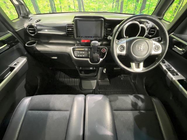 N-BOXカスタム G・ターボLパッケージ ターボ 両側電動ドア 純正SDナビ フロント・バックカメラ 衝突被害軽減システム 禁煙車 ハーフレザーシート スマートキー HIDヘッド ETC クルコン 純正15インチアルミ オートライト(2枚目)