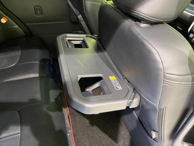 ルーミー カスタムＧ　純正９型ＤＡ　全周囲カメラ　寒冷地仕様　スマートアシスト　両側電動ドア　前席シートヒーター　レーダークルーズ　禁煙車　コーナーセンサー　スマートキー　ＬＥＤヘッド　ＥＴＣ　フルセグ　ｂｌｕｅｔｏｏｔｈ（9枚目）