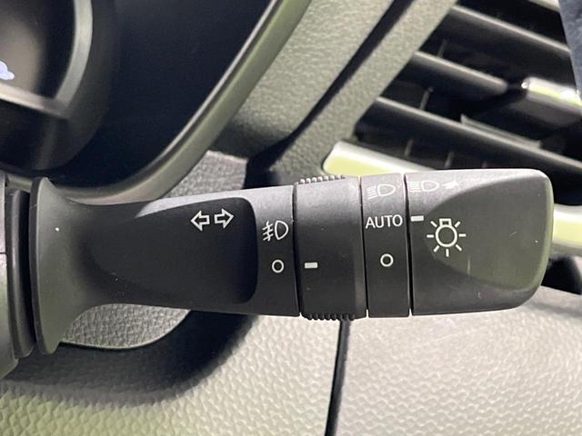 ルーミー カスタムＧ　純正９型ＤＡ　全周囲カメラ　寒冷地仕様　スマートアシスト　両側電動ドア　前席シートヒーター　レーダークルーズ　禁煙車　コーナーセンサー　スマートキー　ＬＥＤヘッド　ＥＴＣ　フルセグ　ｂｌｕｅｔｏｏｔｈ（37枚目）