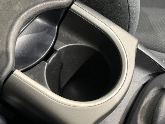 プリウス G SDナビ バックカメラ 寒冷地仕様 禁煙車 スマートキー HIDヘッド ETC オートライト オートエアコン Bluetooth CD DVD再生(33枚目)