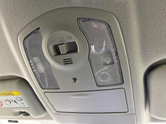 プリウス G SDナビ バックカメラ 寒冷地仕様 禁煙車 スマートキー HIDヘッド ETC オートライト オートエアコン Bluetooth CD DVD再生(45枚目)