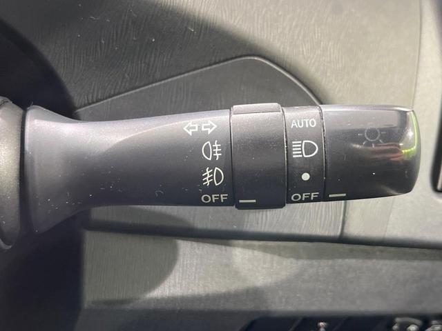 プリウス G SDナビ バックカメラ 寒冷地仕様 禁煙車 スマートキー HIDヘッド ETC オートライト オートエアコン Bluetooth CD DVD再生(47枚目)