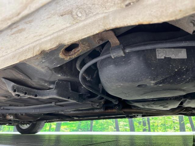 プリウス G SDナビ バックカメラ 寒冷地仕様 禁煙車 スマートキー HIDヘッド ETC オートライト オートエアコン Bluetooth CD DVD再生(57枚目)