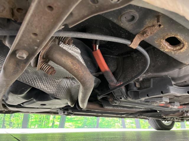 プリウス G SDナビ バックカメラ 寒冷地仕様 禁煙車 スマートキー HIDヘッド ETC オートライト オートエアコン Bluetooth CD DVD再生(58枚目)