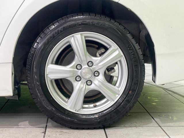 プリウス G SDナビ バックカメラ 寒冷地仕様 禁煙車 スマートキー HIDヘッド ETC オートライト オートエアコン Bluetooth CD DVD再生(62枚目)