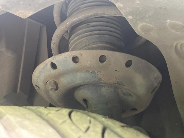 フィットハイブリッド Lパッケージ SDナビ バックカメラ 寒冷地仕様 衝突被害軽減システム 禁煙車 ハーフレザーシート ドラレコ スマートキー LEDヘッド ETC クルコン オートライト オートエアコン Bluetooth(24枚目)