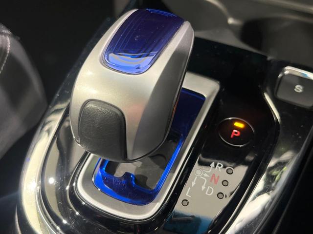 フィットハイブリッド Lパッケージ SDナビ バックカメラ 寒冷地仕様 衝突被害軽減システム 禁煙車 ハーフレザーシート ドラレコ スマートキー LEDヘッド ETC クルコン オートライト オートエアコン Bluetooth(25枚目)