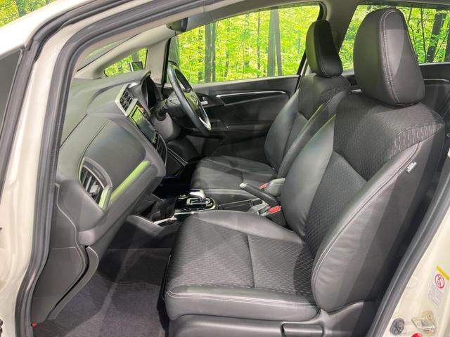 フィットハイブリッド Lパッケージ SDナビ バックカメラ 寒冷地仕様 衝突被害軽減システム 禁煙車 ハーフレザーシート ドラレコ スマートキー LEDヘッド ETC クルコン オートライト オートエアコン Bluetooth(37枚目)