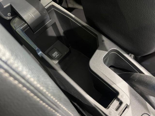 フィットハイブリッド Lパッケージ SDナビ バックカメラ 寒冷地仕様 衝突被害軽減システム 禁煙車 ハーフレザーシート ドラレコ スマートキー LEDヘッド ETC クルコン オートライト オートエアコン Bluetooth(50枚目)