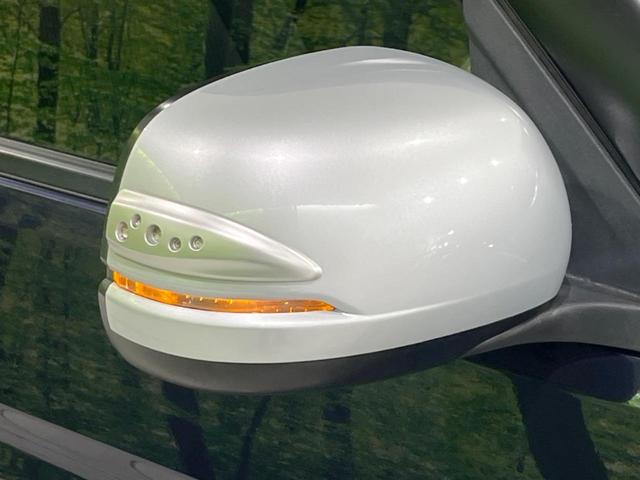 Ｎ－ＯＮＥ プレミアム　ツアラー・Ｌパッケージ　メーカー純正ＤＡ　バックカメラ　クルーズコントロール　純正１５インチＡＷ　オートエアコン　ツートーンカラー　ＨＩＤヘッドライト　ＨＤＭＩ　横滑り防止装置　パドルシフト　盗難防止装置（50枚目）