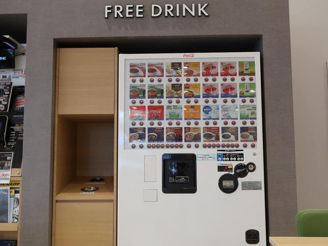 Ｎ－ＯＮＥ プレミアム　ツアラー・Ｌパッケージ　メーカー純正ＤＡ　バックカメラ　クルーズコントロール　純正１５インチＡＷ　オートエアコン　ツートーンカラー　ＨＩＤヘッドライト　ＨＤＭＩ　横滑り防止装置　パドルシフト　盗難防止装置（80枚目）