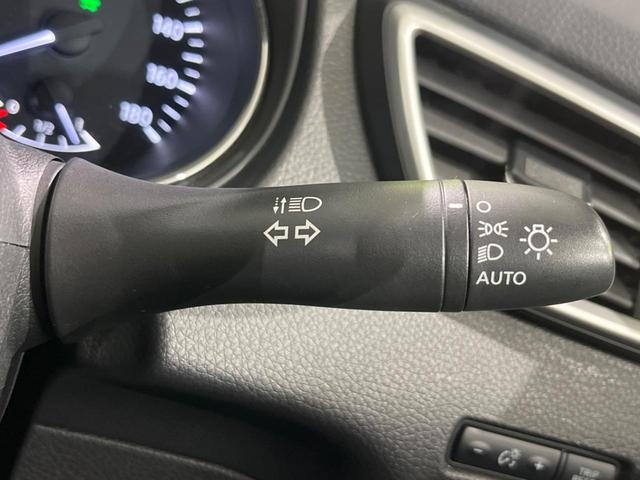 エクストレイル ２０Ｘ　ハイブリッド　エマージェンシーブレーキＰ　純正８型ＳＤナビ　バックカメラ　エマージェンシーブレーキ　禁煙車　合皮シート　コーナーセンサー　シートヒーター　スマートキー　ＬＥＤヘッド　ＥＴＣ　純正１７インチＡＷ　オートライト　デュアルエアコン（31枚目）