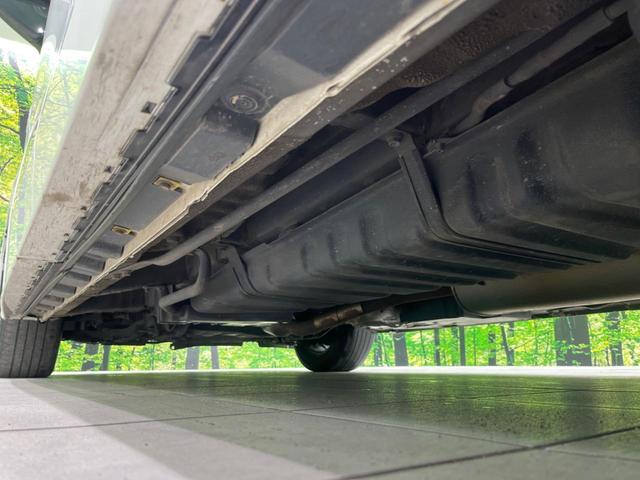 ヴェルファイアハイブリッド Ｚ　フリップダウン　両側電動スライドドア　セーフティセンス　禁煙車　純正ナビ　レーダークルーズ　寒冷地仕様　バックカメラ　ＥＴＣ　Ｂｌｕｅｔｏｏｔｈ　フルセグ　スマートキー　ＬＥＤヘッドライト（22枚目）