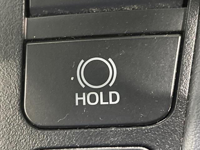 ヴェルファイアハイブリッド Ｚ　フリップダウン　両側電動スライドドア　セーフティセンス　禁煙車　純正ナビ　レーダークルーズ　寒冷地仕様　バックカメラ　ＥＴＣ　Ｂｌｕｅｔｏｏｔｈ　フルセグ　スマートキー　ＬＥＤヘッドライト（30枚目）