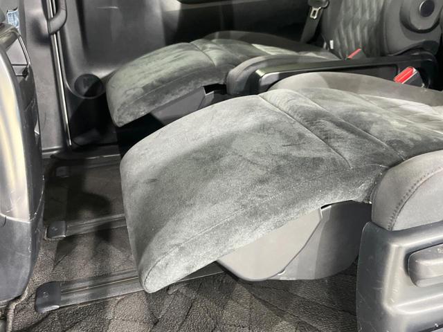 ヴェルファイアハイブリッド Ｚ　フリップダウン　両側電動スライドドア　セーフティセンス　禁煙車　純正ナビ　レーダークルーズ　寒冷地仕様　バックカメラ　ＥＴＣ　Ｂｌｕｅｔｏｏｔｈ　フルセグ　スマートキー　ＬＥＤヘッドライト（45枚目）