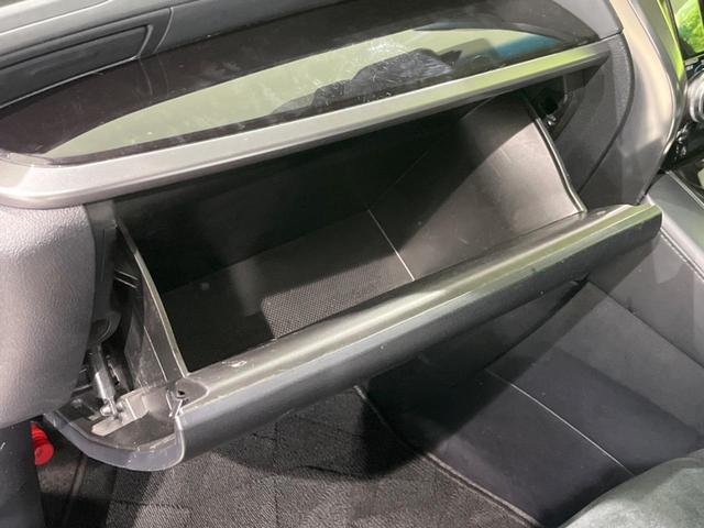 ヴェルファイアハイブリッド Ｚ　フリップダウン　両側電動スライドドア　セーフティセンス　禁煙車　純正ナビ　レーダークルーズ　寒冷地仕様　バックカメラ　ＥＴＣ　Ｂｌｕｅｔｏｏｔｈ　フルセグ　スマートキー　ＬＥＤヘッドライト（55枚目）