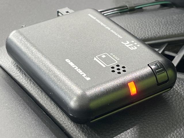 ヤリス Ｘ　セーフティセンス　禁煙車　ディスプレイオーディオ　レーダークルーズ　寒冷地仕様　バックカメラ　ＥＴＣ　Ｂｌｕｅｔｏｏｔｈ　スマートキー　レーンキープアシスト　オートライト　ステアリングスイッチ（7枚目）