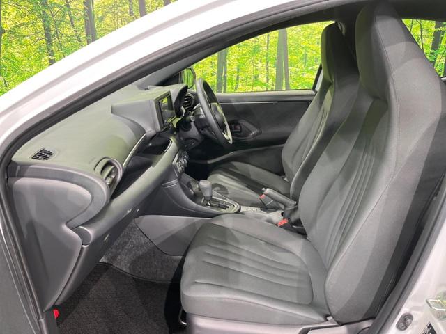 ヤリス Ｘ　セーフティセンス　禁煙車　ディスプレイオーディオ　レーダークルーズ　寒冷地仕様　バックカメラ　ＥＴＣ　Ｂｌｕｅｔｏｏｔｈ　スマートキー　レーンキープアシスト　オートライト　ステアリングスイッチ（35枚目）