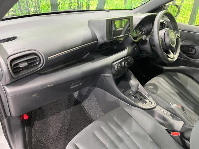 ヤリス Ｘ　セーフティセンス　禁煙車　ディスプレイオーディオ　レーダークルーズ　寒冷地仕様　バックカメラ　ＥＴＣ　Ｂｌｕｅｔｏｏｔｈ　スマートキー　レーンキープアシスト　オートライト　ステアリングスイッチ（38枚目）
