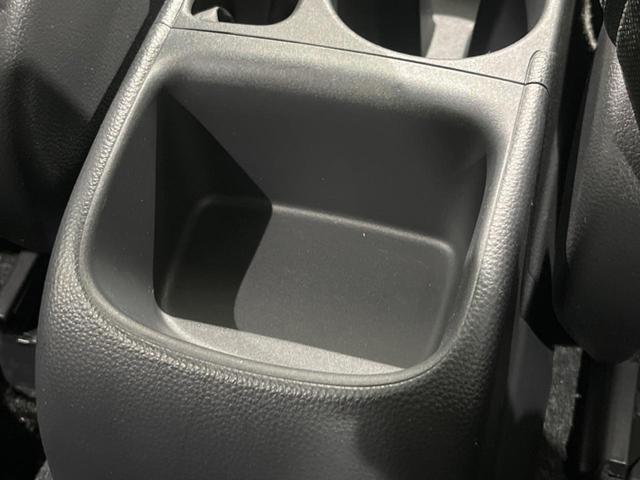 ヤリス Ｘ　セーフティセンス　禁煙車　ディスプレイオーディオ　レーダークルーズ　寒冷地仕様　バックカメラ　ＥＴＣ　Ｂｌｕｅｔｏｏｔｈ　スマートキー　レーンキープアシスト　オートライト　ステアリングスイッチ（48枚目）