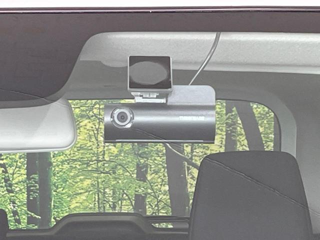 ソリオバンディット ハイブリッドＭＶ　両側電動スライドドア　セーフティサポート　禁煙車　純正ディスプレイオーディオ　全周囲カメラ　レーダークルーズ　ＥＴＣ　Ｂｌｕｅｔｏｏｔｈ　フルセグ　ドライブレコーダー　スマートキー　シートヒーター（28枚目）