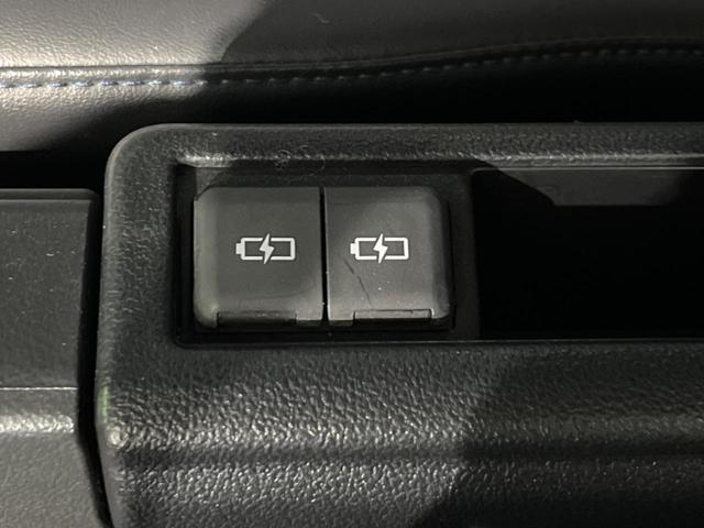 ヴォクシー ハイブリッドS-Z フリップダウン ディスプレイオーディオプラス 両側電動スライドドア セーフティセンス 禁煙車 レーダークルーズ バックカメラ ETC Bluetooth フルセグ シートヒーター パワーバックドア(38枚目)