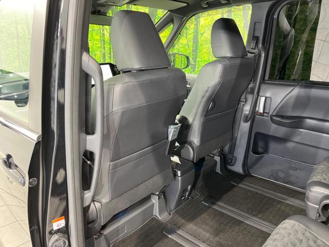 ヴォクシー ハイブリッドS-Z フリップダウン ディスプレイオーディオプラス 両側電動スライドドア セーフティセンス 禁煙車 レーダークルーズ バックカメラ ETC Bluetooth フルセグ シートヒーター パワーバックドア(47枚目)